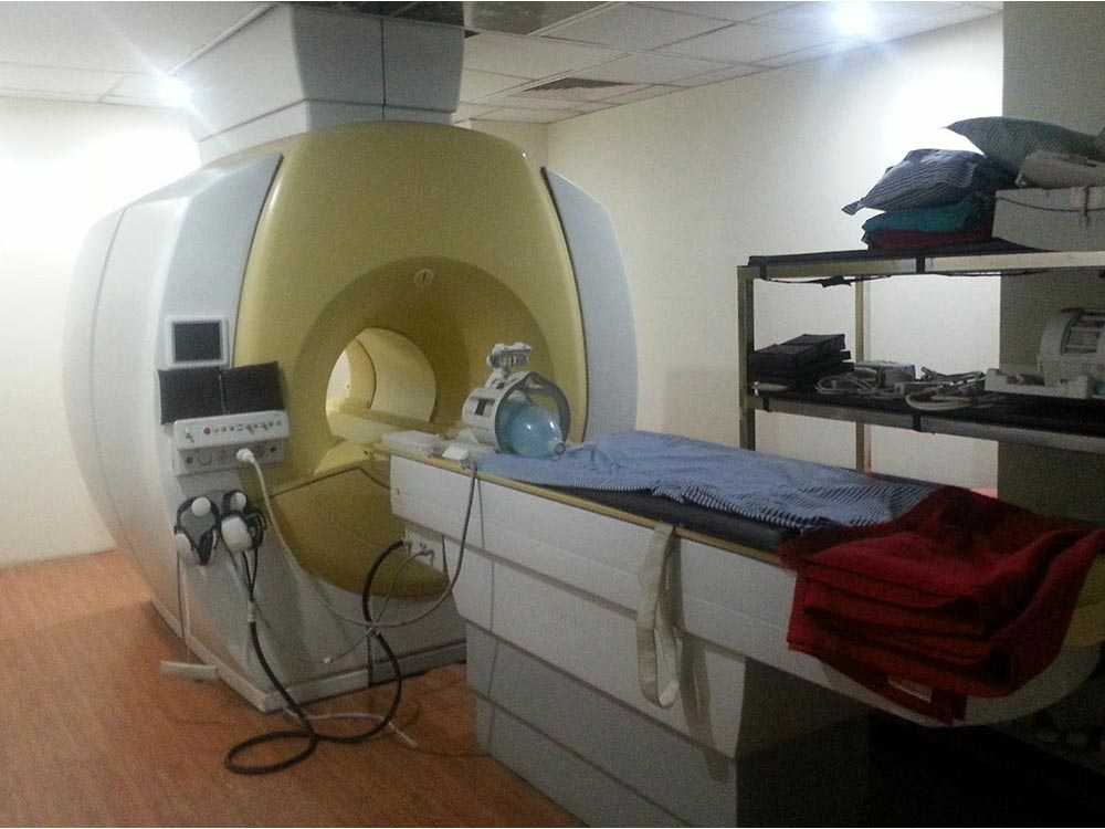 MRI Philips 1.5T Intera